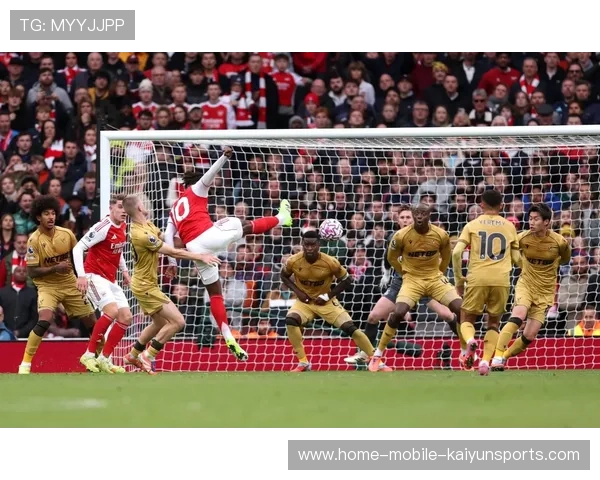 欧冠悲喜夜：意甲领头羊交白卷！阿森纳3-0满载而归，保持全胜，阿森纳欧冠阵容