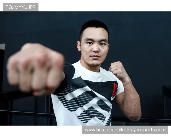 UFC地面压制行动太凶——揭示新时代格斗战术的秘密武器